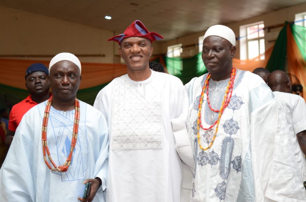 His Majesty the Owa of Ogbagi Akoko Oba Victor Adetona and Oba Oniyan of Iyani Akoko at the event with Engr Olatunji Ariyomo